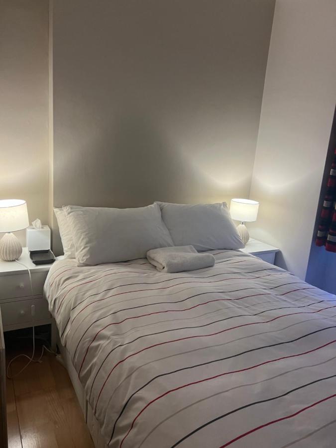 2 Bedroom Apartment Just Off Kings Road London Eksteriør billede